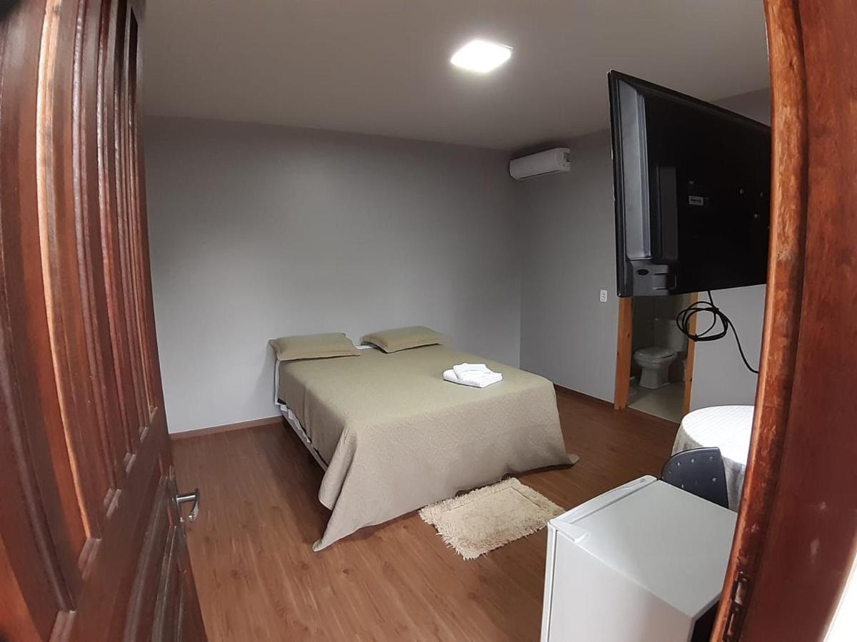 Hospedagem Mafli Apartment Barra do Trombudo Bagian luar foto